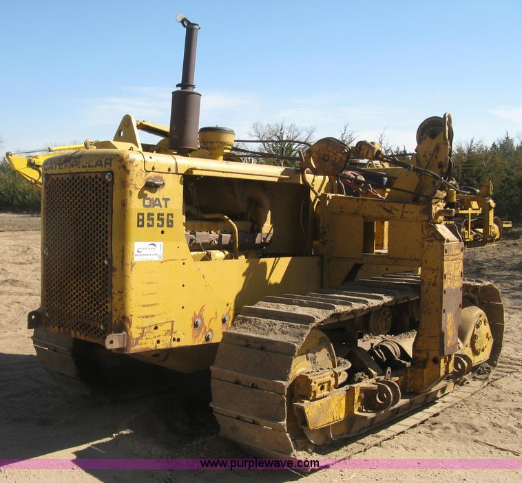 image for item J2868 1973 Caterpillar 561D pipelayer