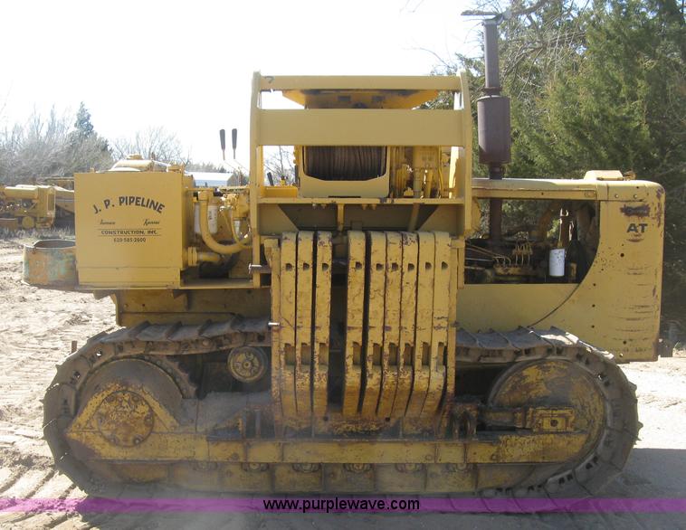 image for item J2868 1973 Caterpillar 561D pipelayer