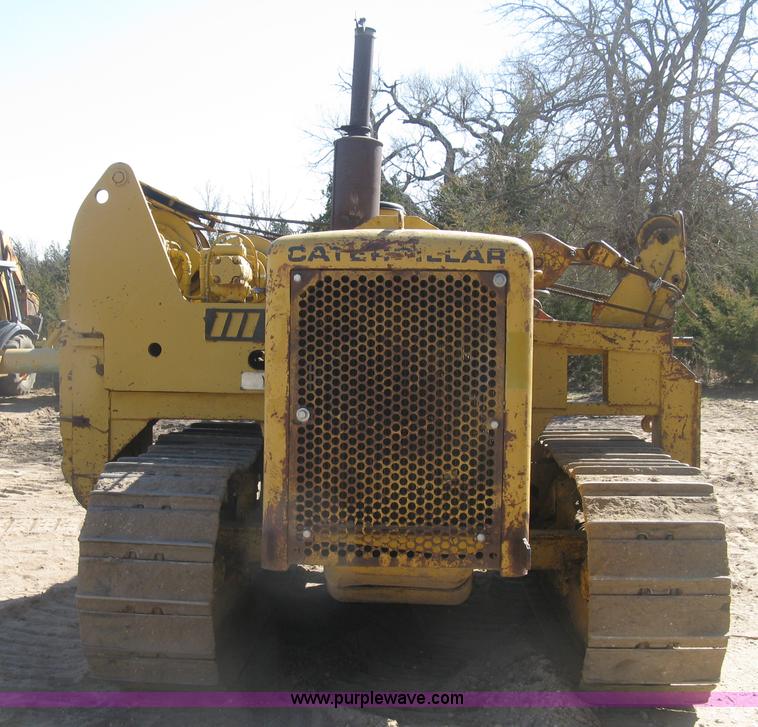 image for item J2868 1973 Caterpillar 561D pipelayer