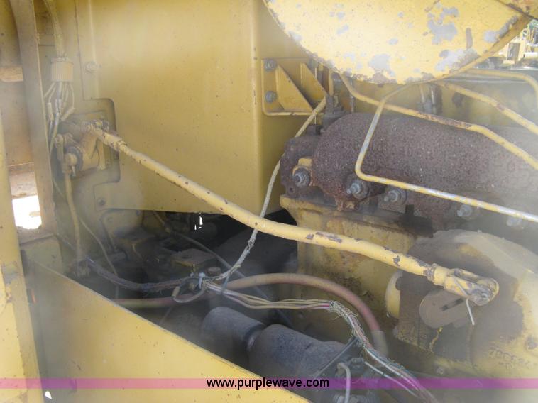 image for item J2868 1973 Caterpillar 561D pipelayer