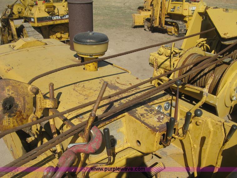 image for item J2868 1973 Caterpillar 561D pipelayer