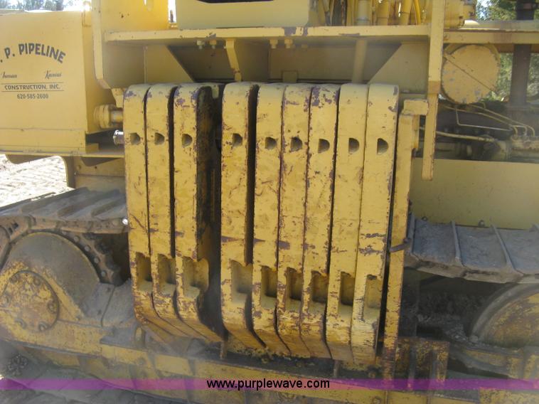 image for item J2868 1973 Caterpillar 561D pipelayer