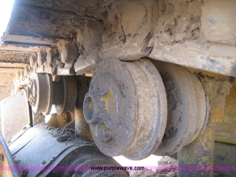 image for item J2868 1973 Caterpillar 561D pipelayer