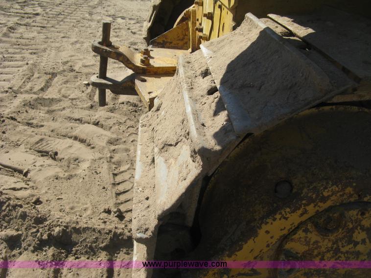 image for item J2868 1973 Caterpillar 561D pipelayer