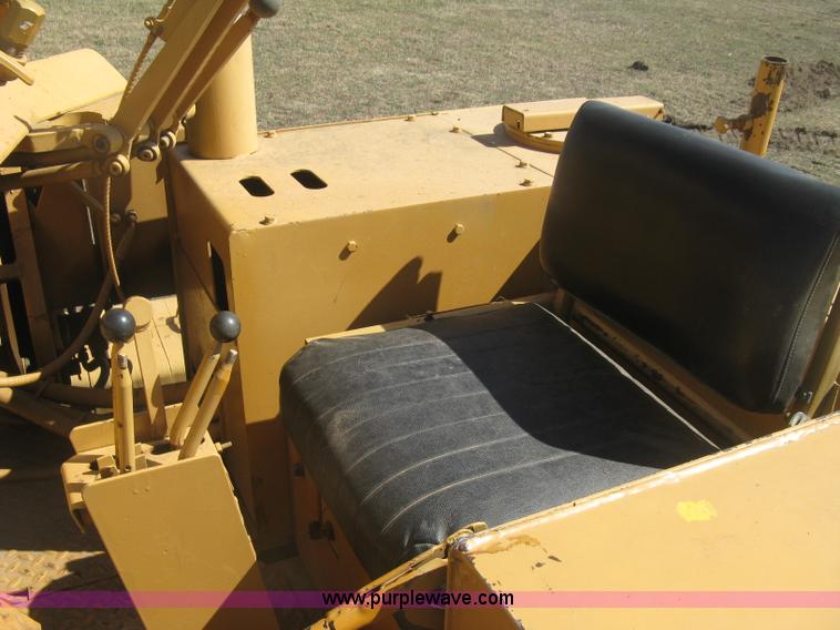 image for item J2869 Case 1450 pipelayer