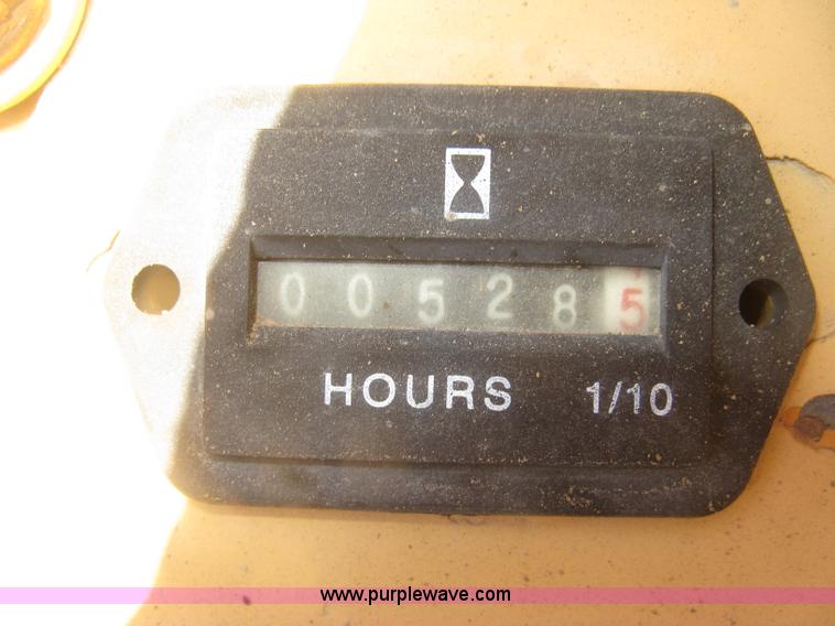 image for item J2869 Case 1450 pipelayer