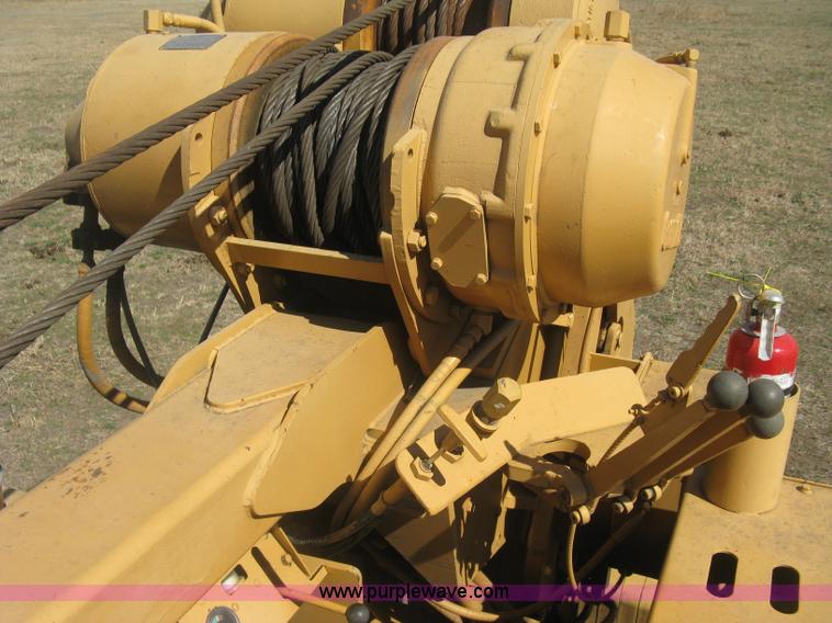 image for item J2869 Case 1450 pipelayer