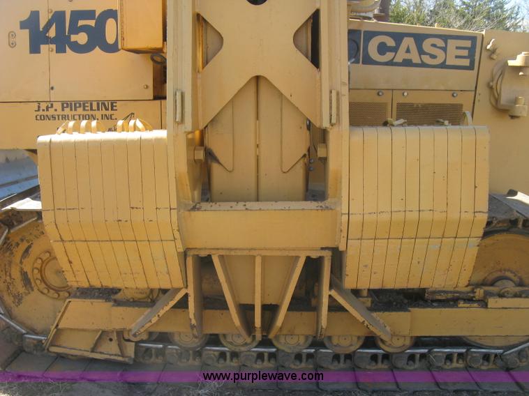 image for item J2869 Case 1450 pipelayer