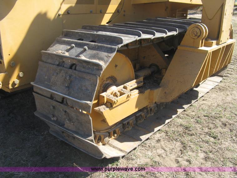 image for item J2869 Case 1450 pipelayer
