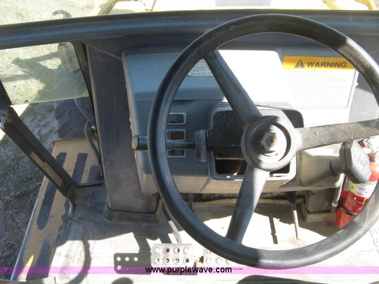 image for item J2870 1999 Case 580L backhoe