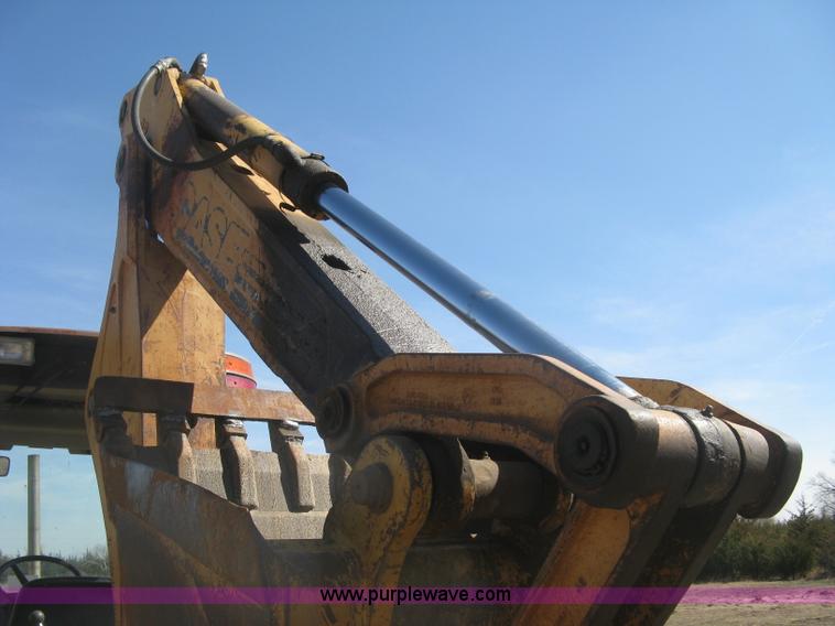image for item J2870 1999 Case 580L backhoe