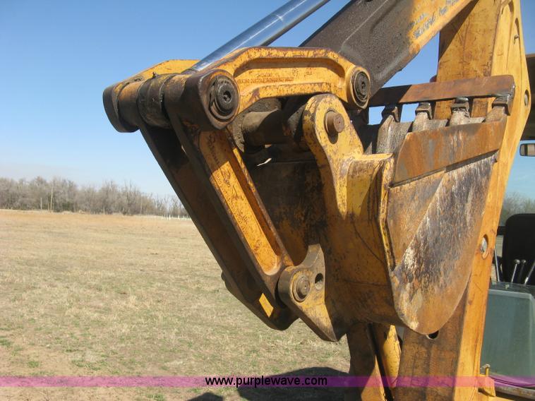 image for item J2870 1999 Case 580L backhoe