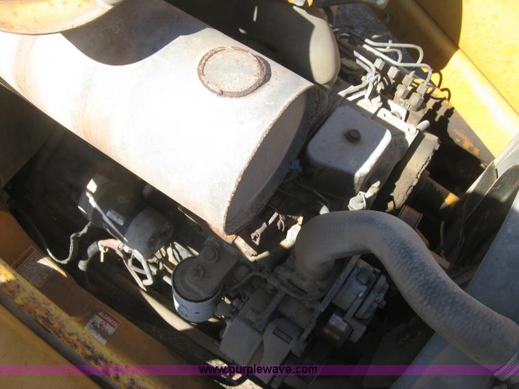 image for item J2870 1999 Case 580L backhoe