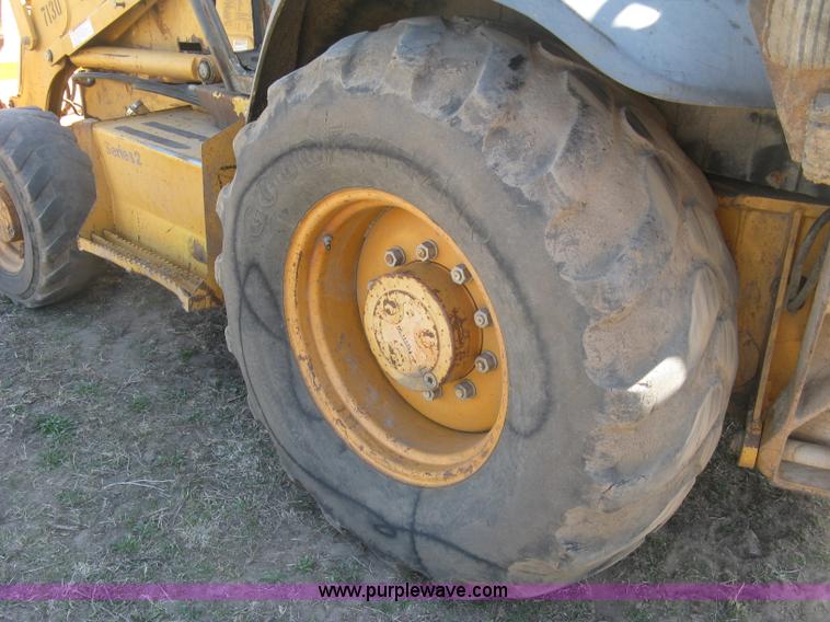 image for item J2870 1999 Case 580L backhoe