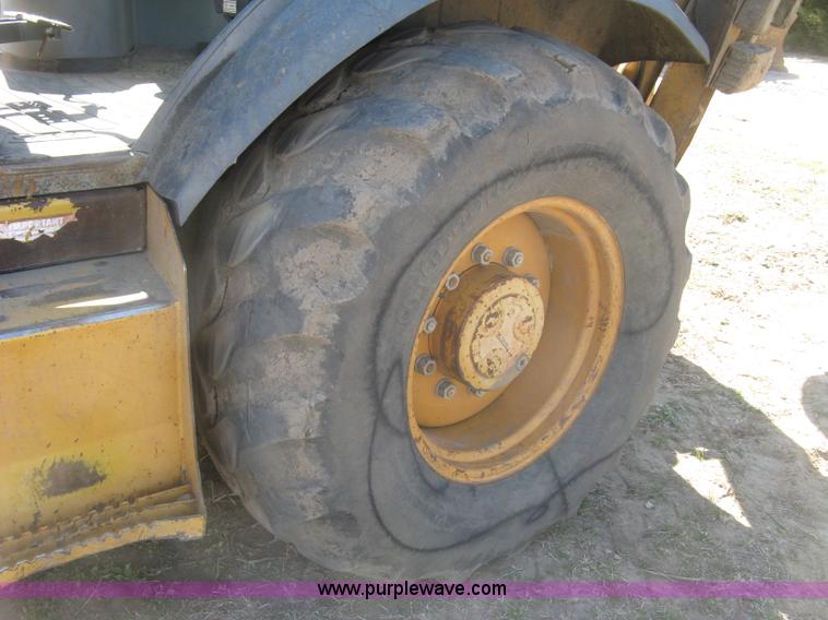 image for item J2870 1999 Case 580L backhoe