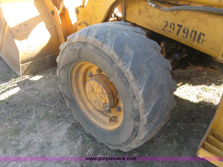 image for item J2870 1999 Case 580L backhoe