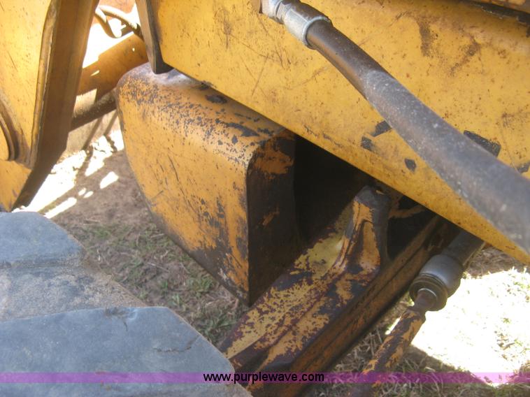 image for item J2870 1999 Case 580L backhoe