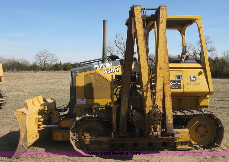 image for item J2871 2003 John Deere 650H pipelayer
