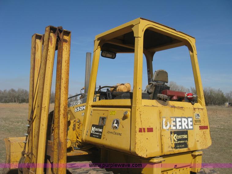 image for item J2871 2003 John Deere 650H pipelayer