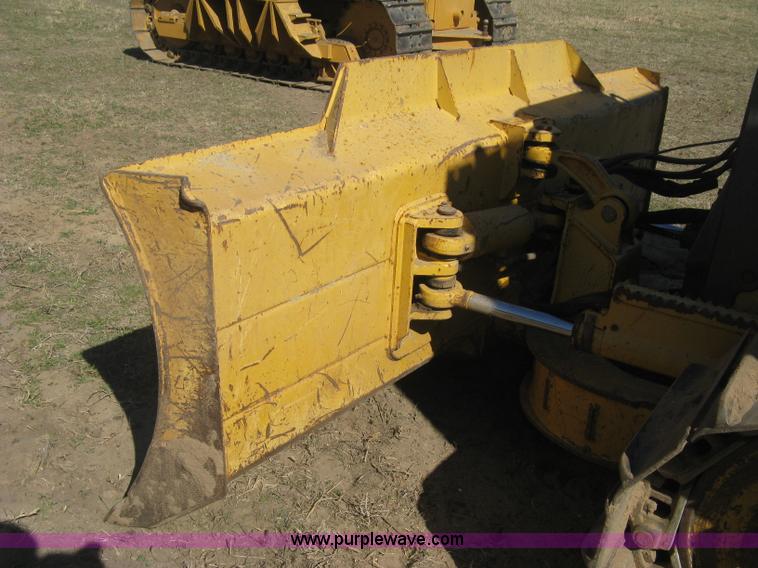 image for item J2871 2003 John Deere 650H pipelayer