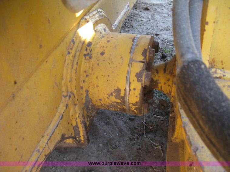 image for item J2871 2003 John Deere 650H pipelayer
