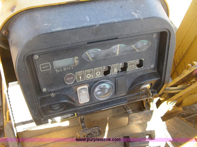 image for item J2871 2003 John Deere 650H pipelayer