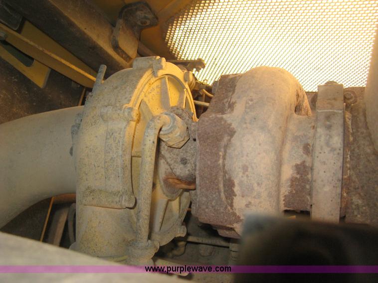 image for item J2871 2003 John Deere 650H pipelayer