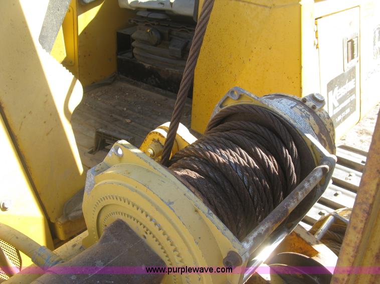 image for item J2871 2003 John Deere 650H pipelayer