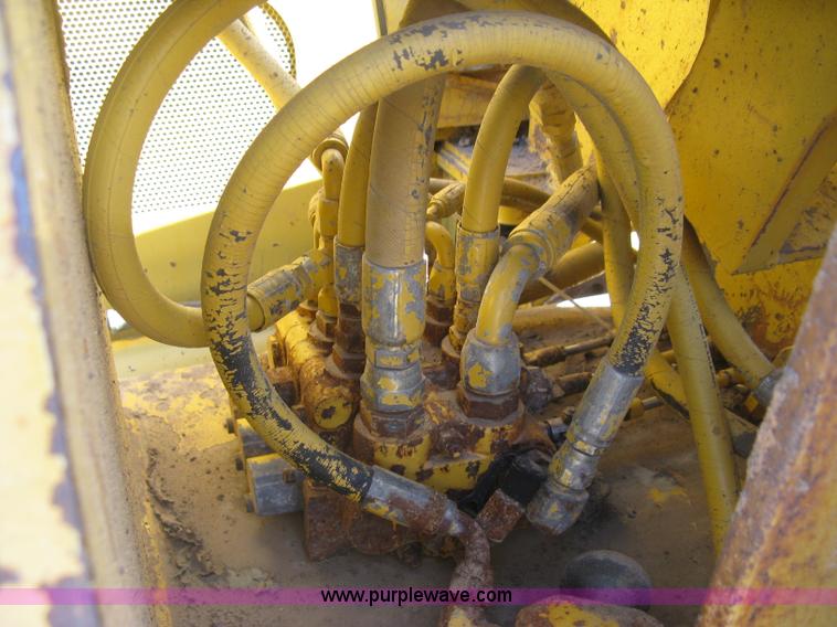 image for item J2871 2003 John Deere 650H pipelayer