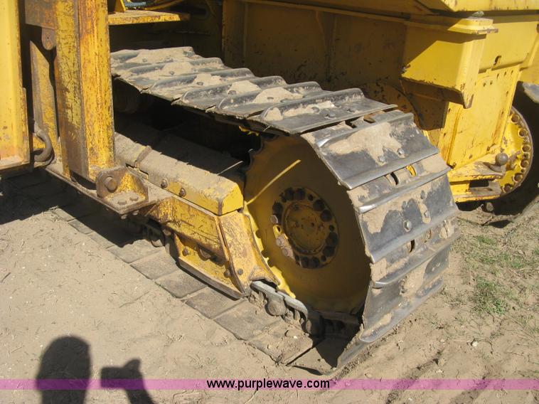 image for item J2871 2003 John Deere 650H pipelayer