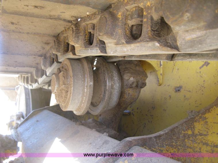 image for item J2871 2003 John Deere 650H pipelayer
