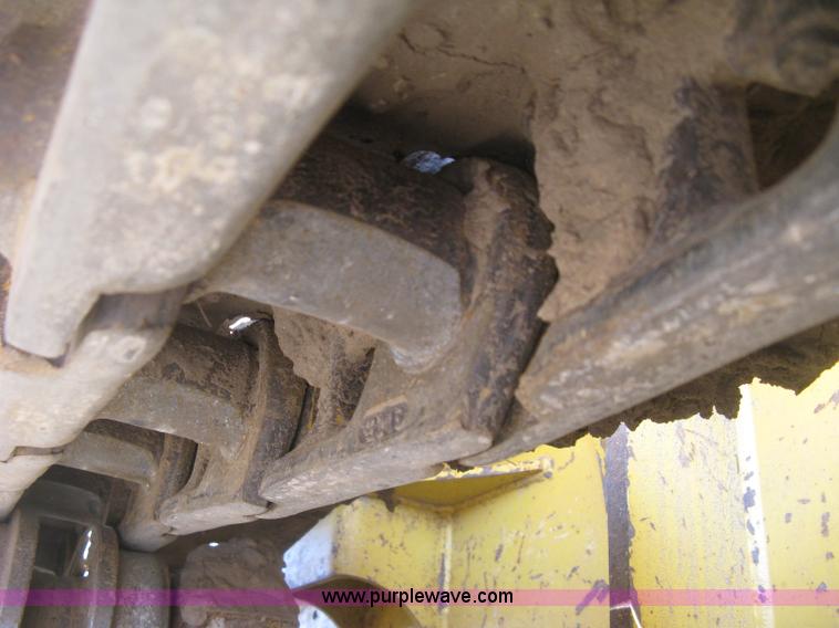 image for item J2871 2003 John Deere 650H pipelayer