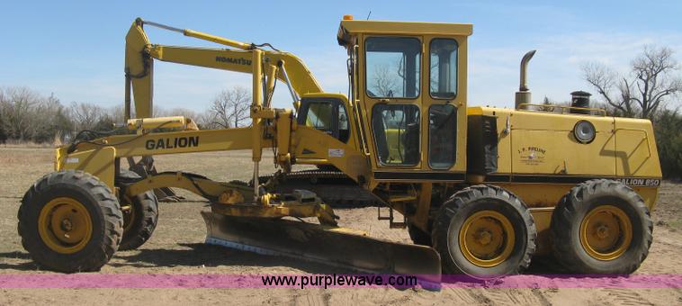 image for item J2872 Galion 850B motor grader