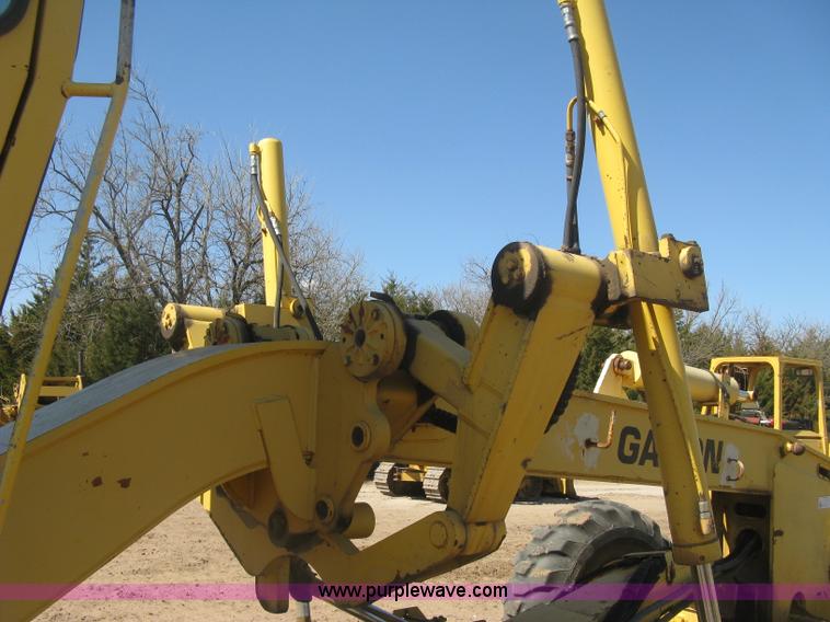 image for item J2872 Galion 850B motor grader
