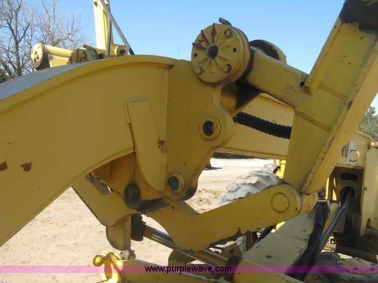 image for item J2872 Galion 850B motor grader