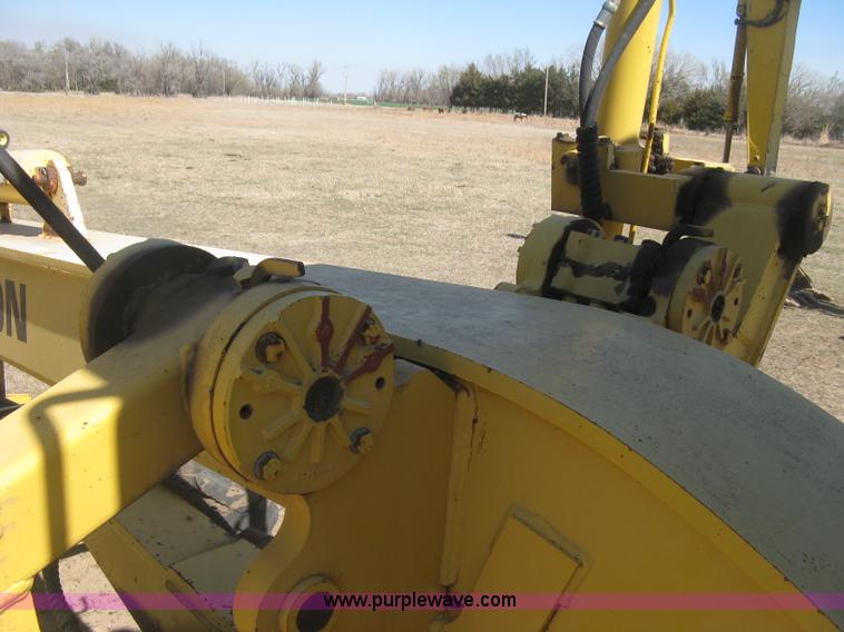 image for item J2872 Galion 850B motor grader