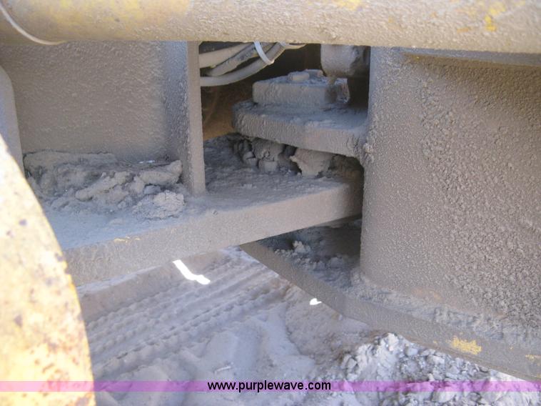 image for item J2872 Galion 850B motor grader