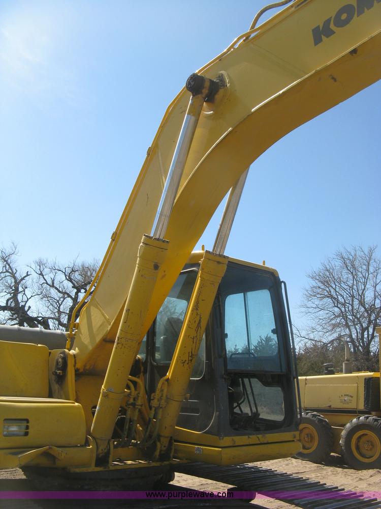 image for item J2873 2000 Komatsu PC220LC-6LE excavator