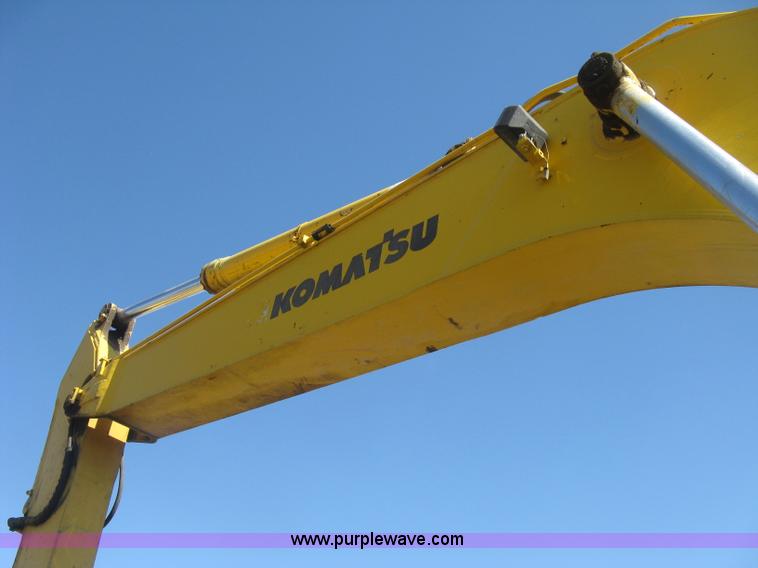 image for item J2873 2000 Komatsu PC220LC-6LE excavator