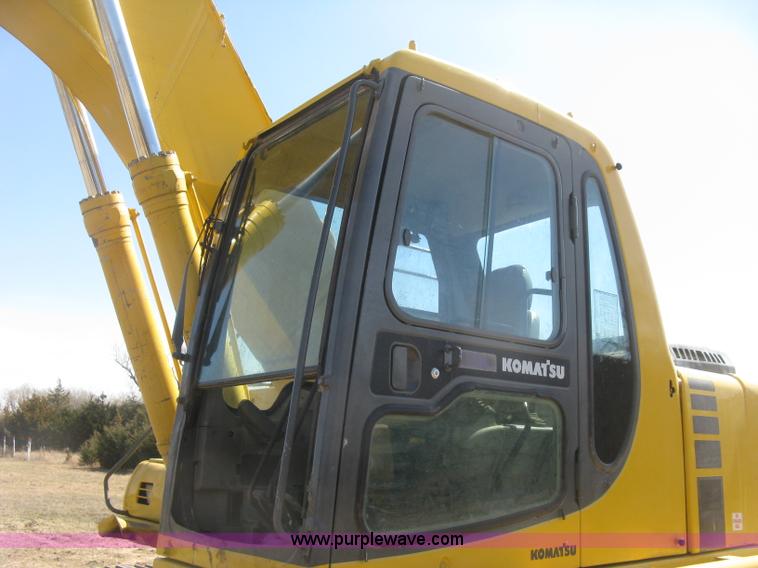image for item J2873 2000 Komatsu PC220LC-6LE excavator
