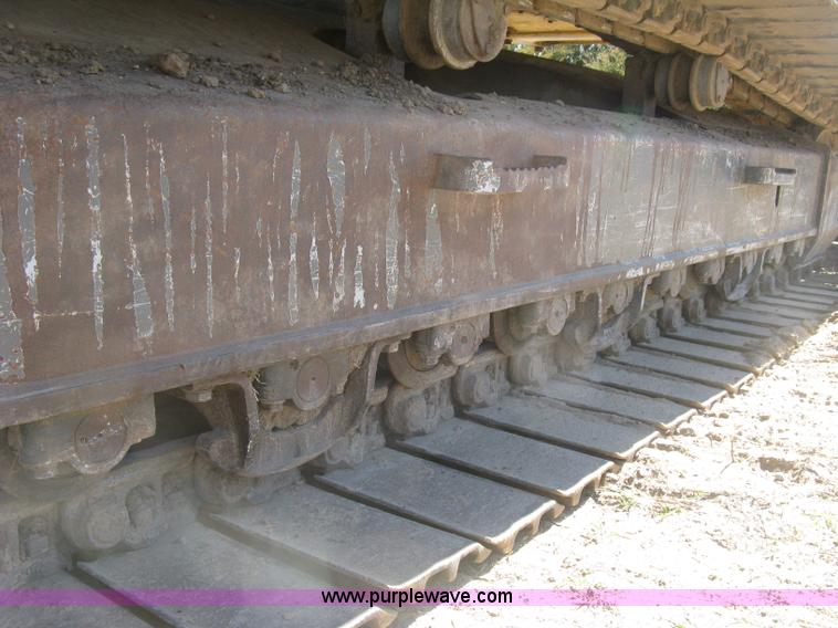 image for item J2873 2000 Komatsu PC220LC-6LE excavator