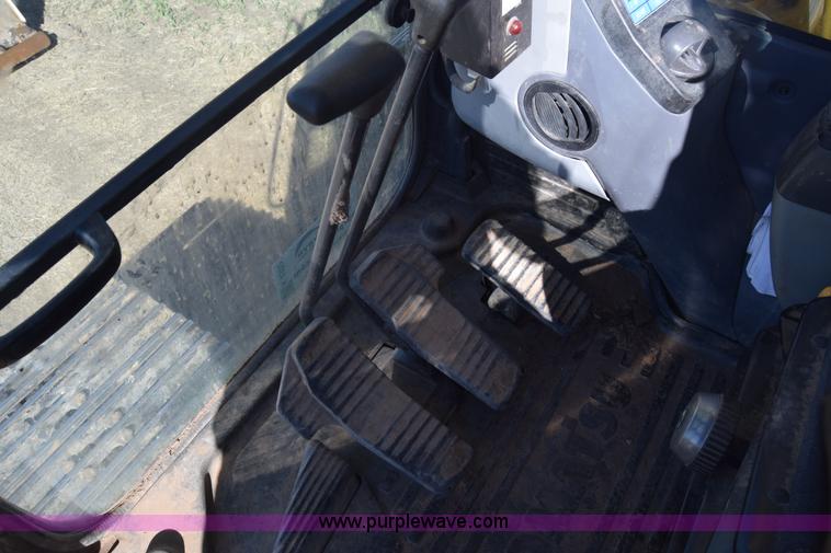 image for item K4302 2007 Komatsu PC200LC-8 excavator