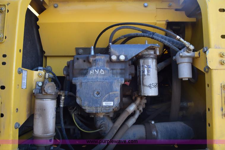 image for item K4302 2007 Komatsu PC200LC-8 excavator