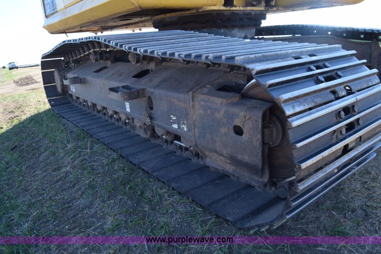 image for item K4302 2007 Komatsu PC200LC-8 excavator