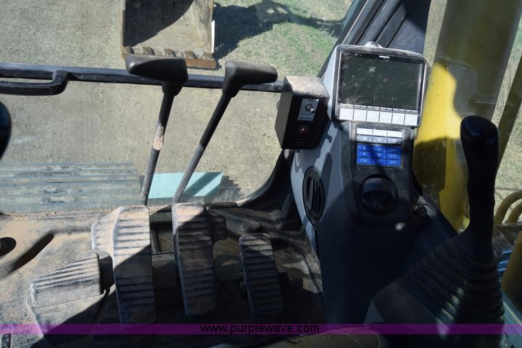 image for item K4302 2007 Komatsu PC200LC-8 excavator