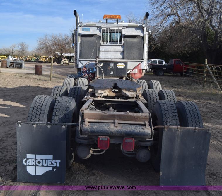 image for item K4303 1997 Kenworth W900 semi truck