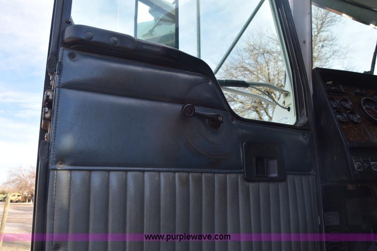 image for item K4303 1997 Kenworth W900 semi truck