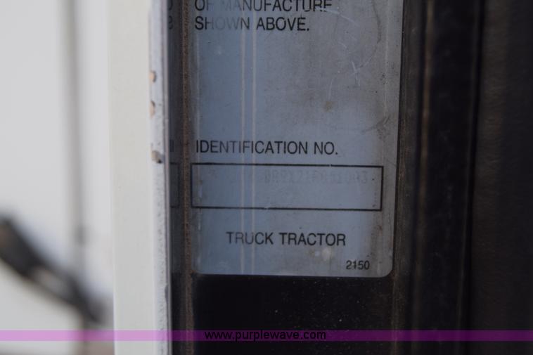 image for item K4303 1997 Kenworth W900 semi truck