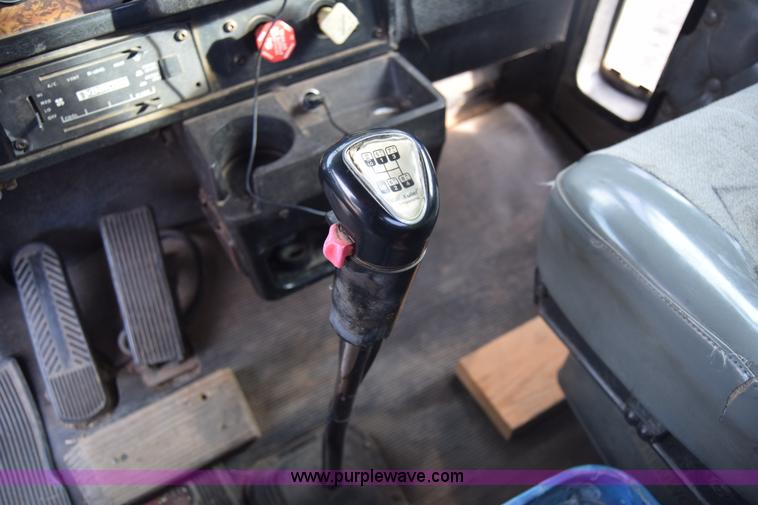 image for item K4303 1997 Kenworth W900 semi truck