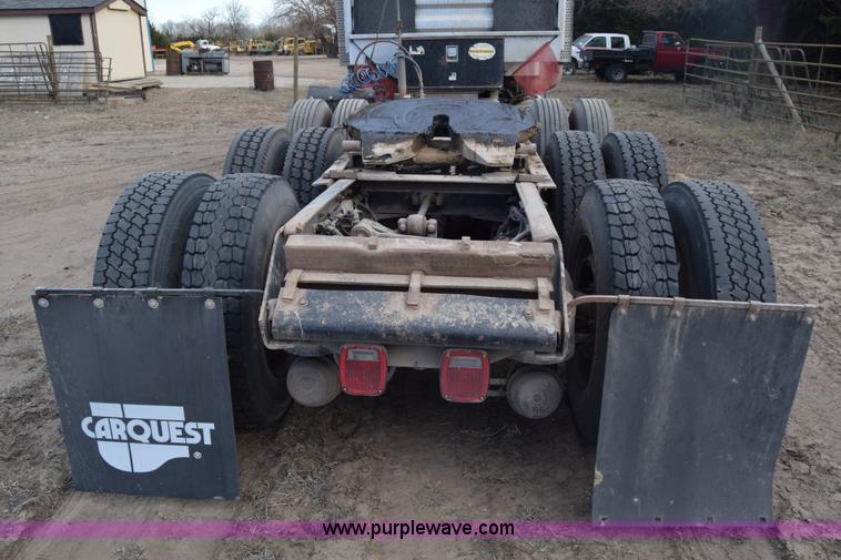 image for item K4303 1997 Kenworth W900 semi truck